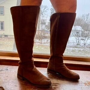 Leather knee high boots woman's size 7
